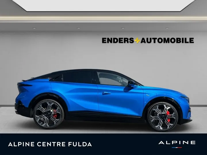 Alpine A390