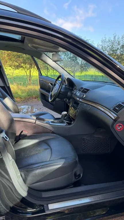 Mercedes-Benz E 350