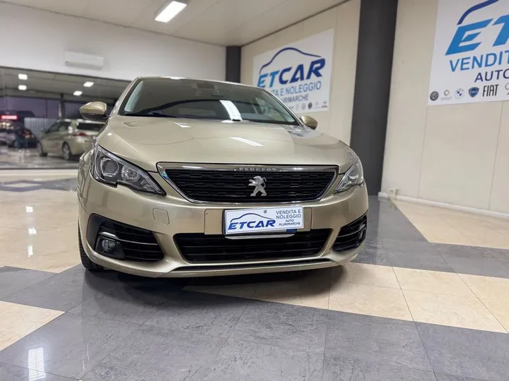 Peugeot 308