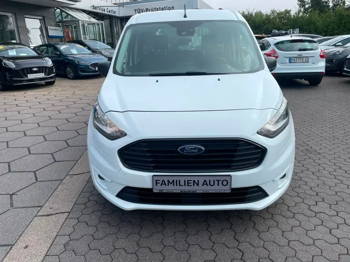 Ford Tourneo