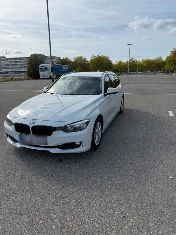 BMW 320