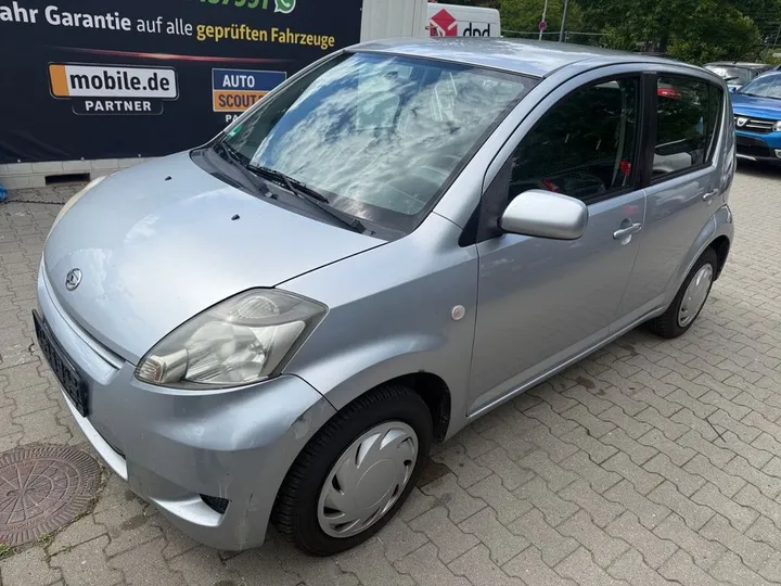 Daihatsu Sirion