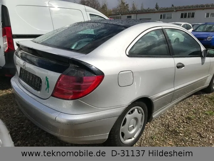 Mercedes-Benz CLC 200