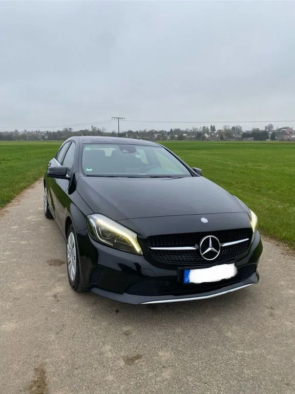 Mercedes-Benz A 200