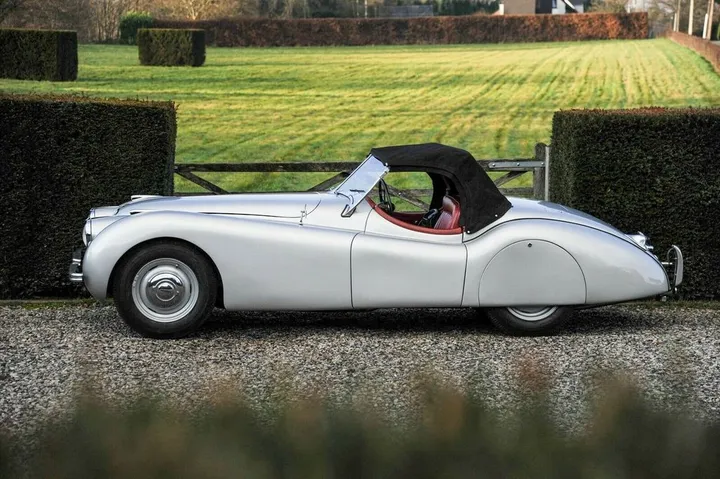 Jaguar XK