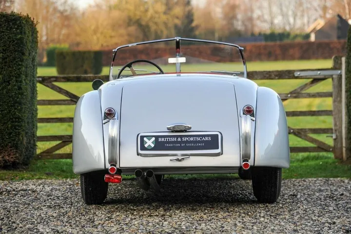 Jaguar XK
