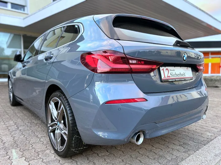 BMW 120