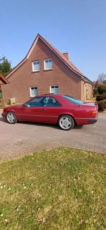 Mercedes-Benz CE 220