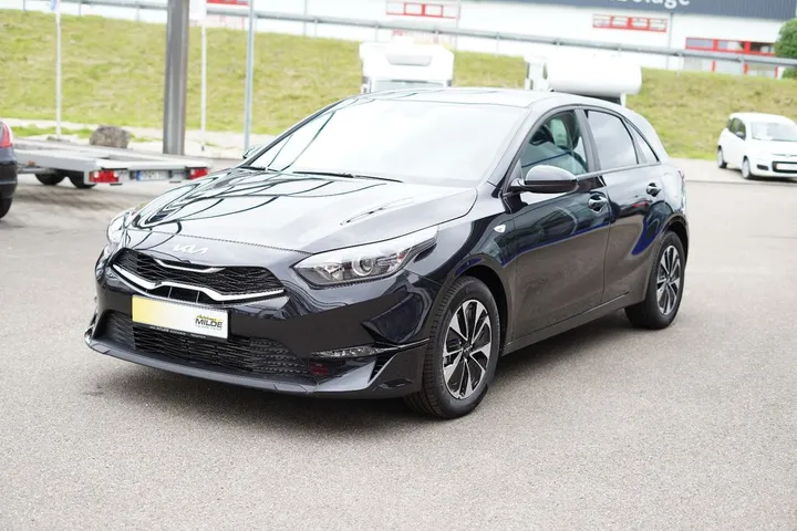 Kia cee'd / Ceed