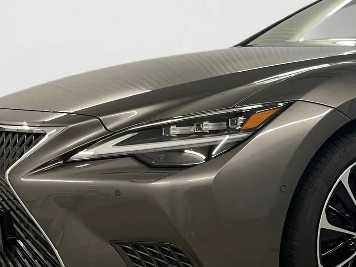 Lexus LS 500