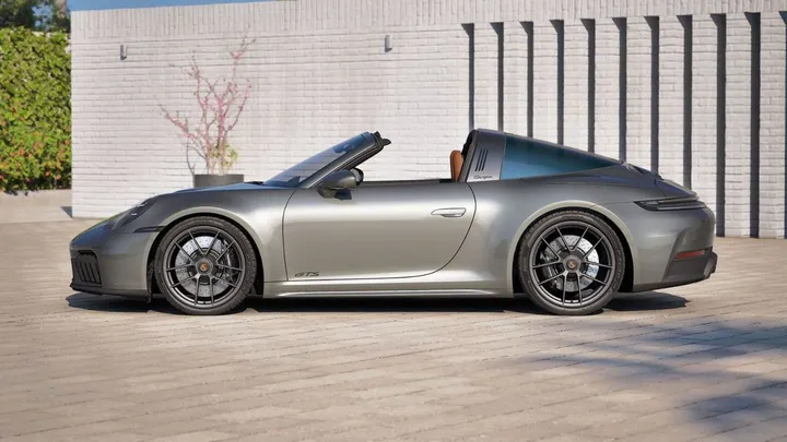Porsche 992