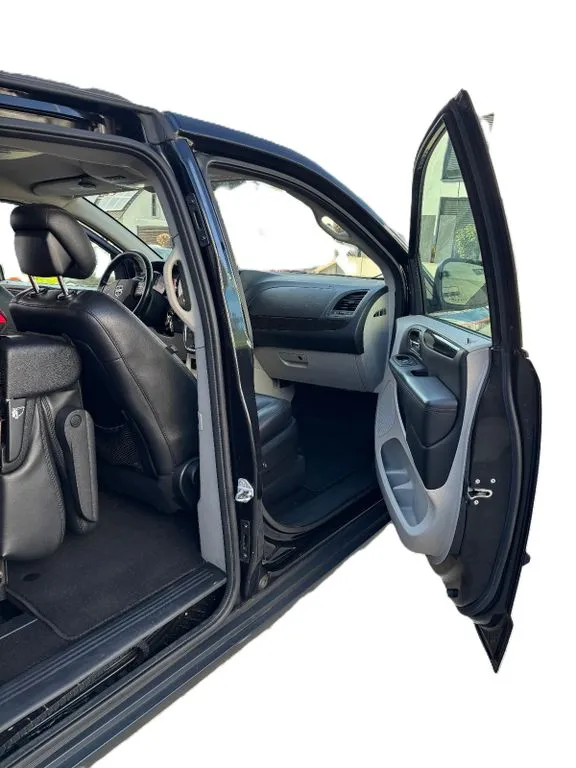 Dodge Grand Caravan