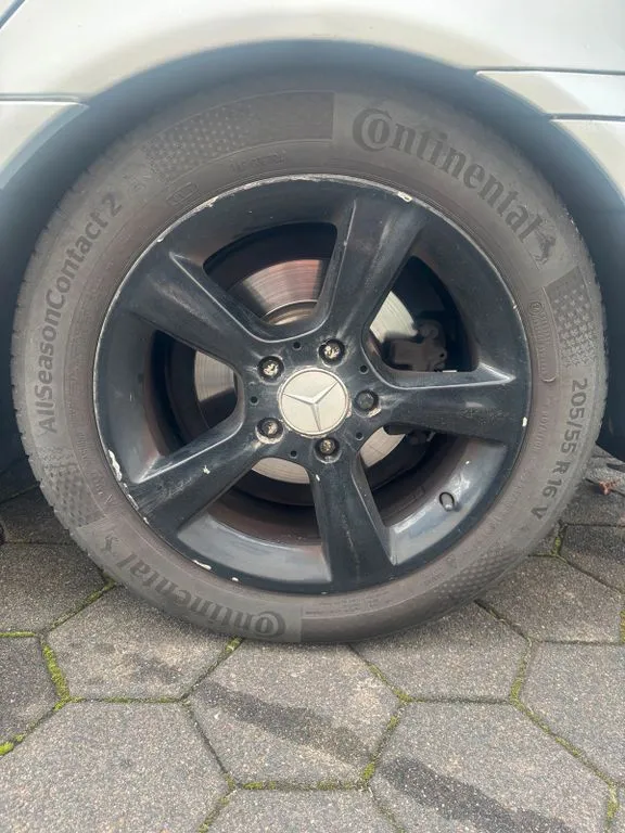 Mercedes-Benz C 200