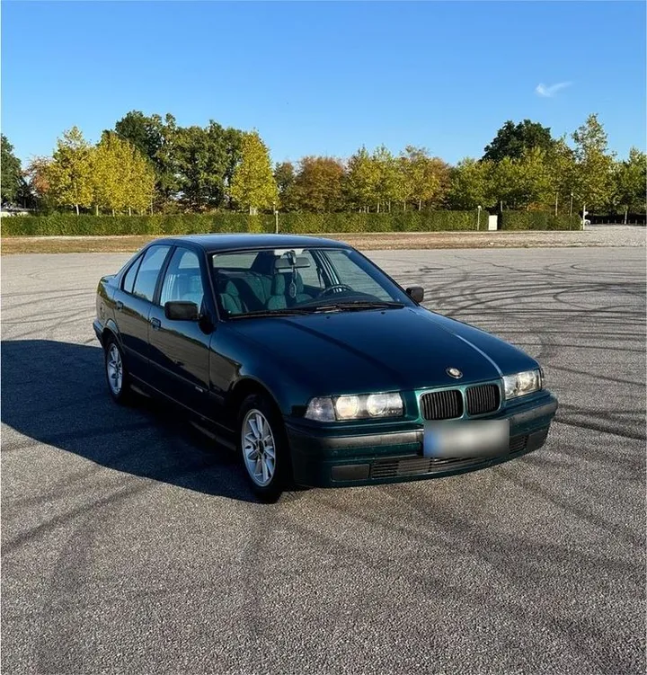 BMW 318