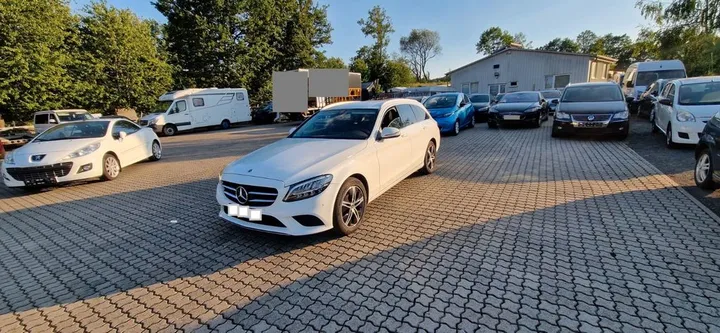 Mercedes-Benz C 200