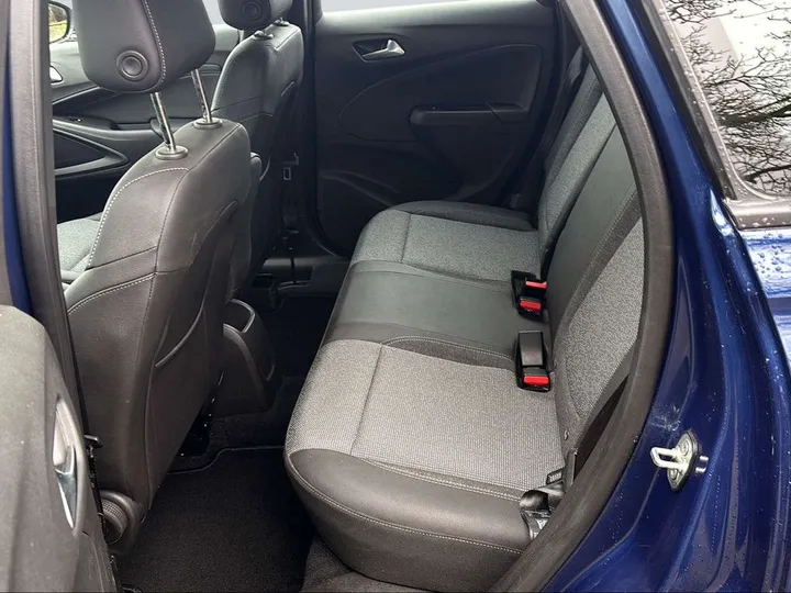 Opel Crossland (X)