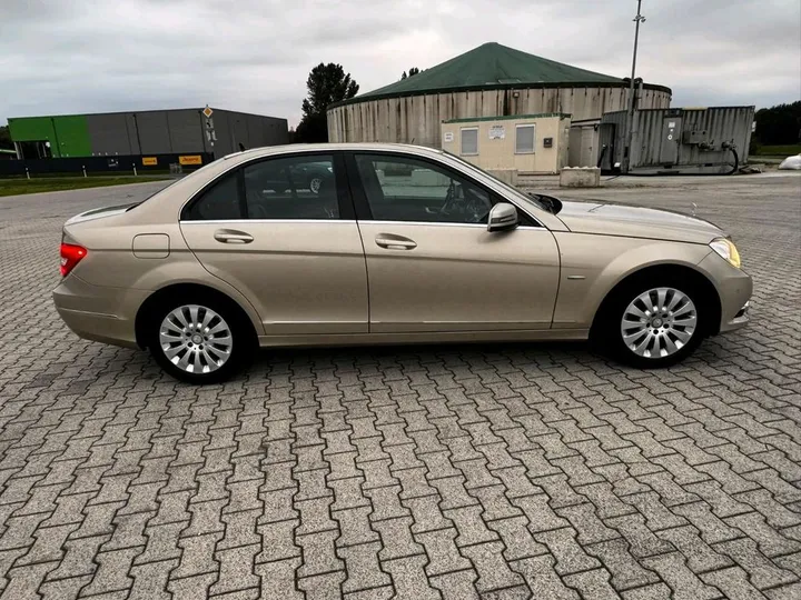 Mercedes-Benz 420