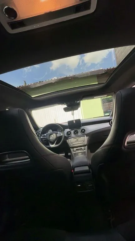 Mercedes-Benz CLA 250