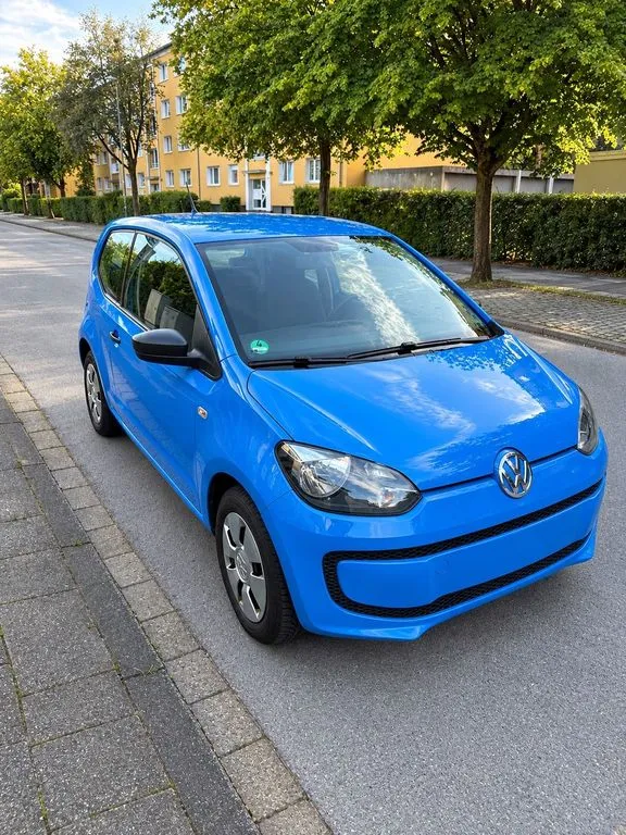 Volkswagen up!