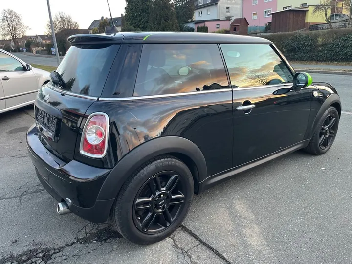 MINI One D