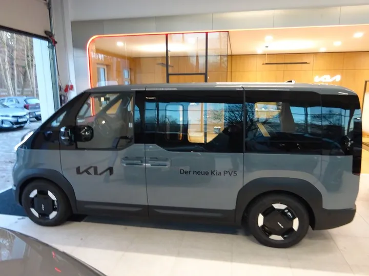 Kia PV5