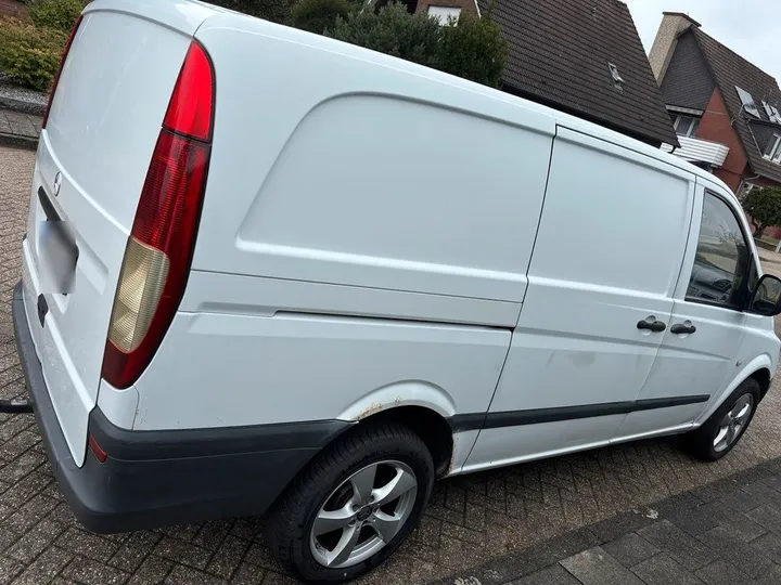 Mercedes-Benz Vito