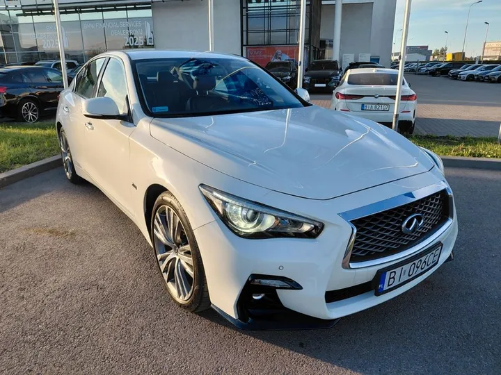 Infiniti Q50