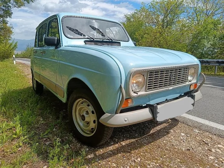 Renault R 4
