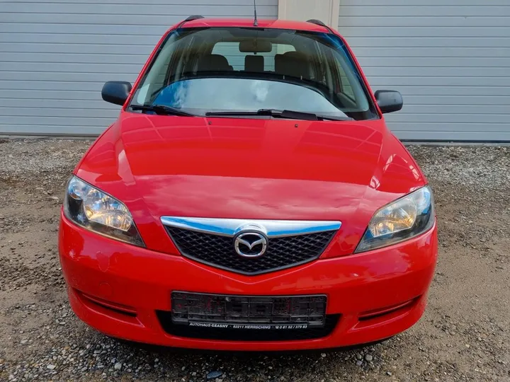 Mazda 2