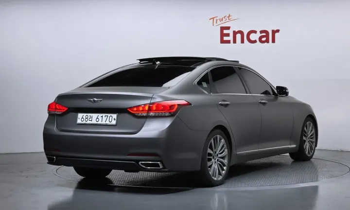 Hyundai Genesis