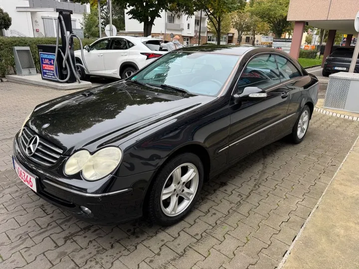Mercedes-Benz CLK 240
