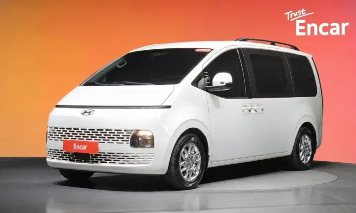 Hyundai Staria