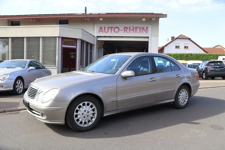 Mercedes-Benz E 280
