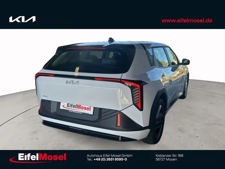 Kia EV4