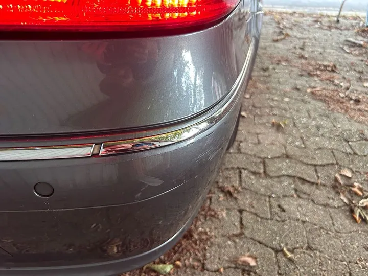 Mercedes-Benz E 280