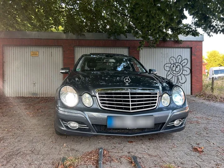 Mercedes-Benz E 280