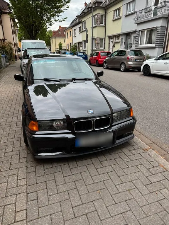 BMW 318