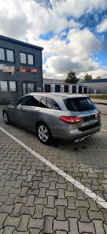 Mercedes-Benz C 200