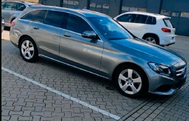 Mercedes-Benz C 200