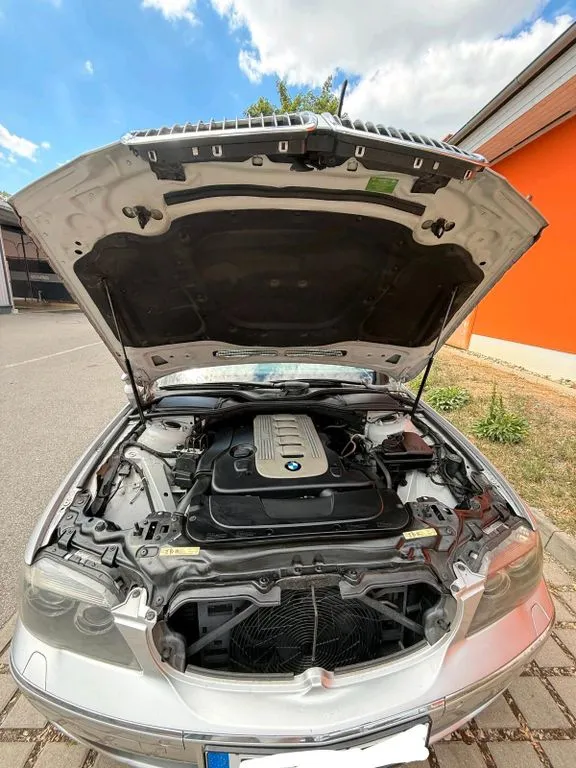 BMW 730