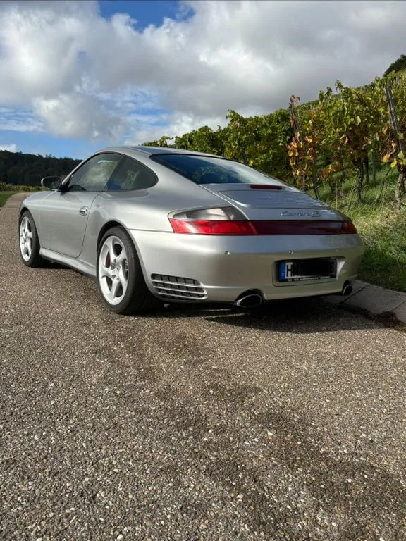 Porsche 996