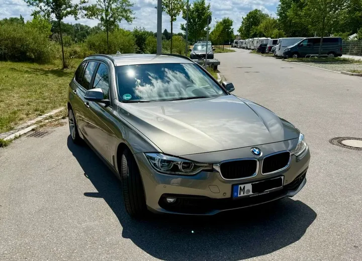 BMW 320