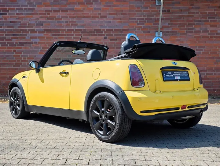 MINI One Cabrio