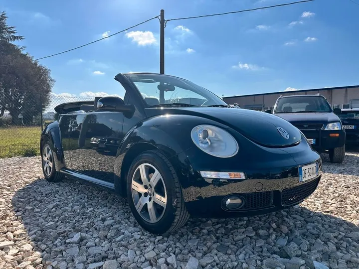Volkswagen New Beetle