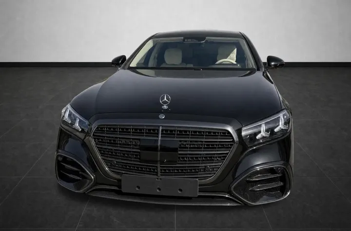 Mercedes-Benz S 500
