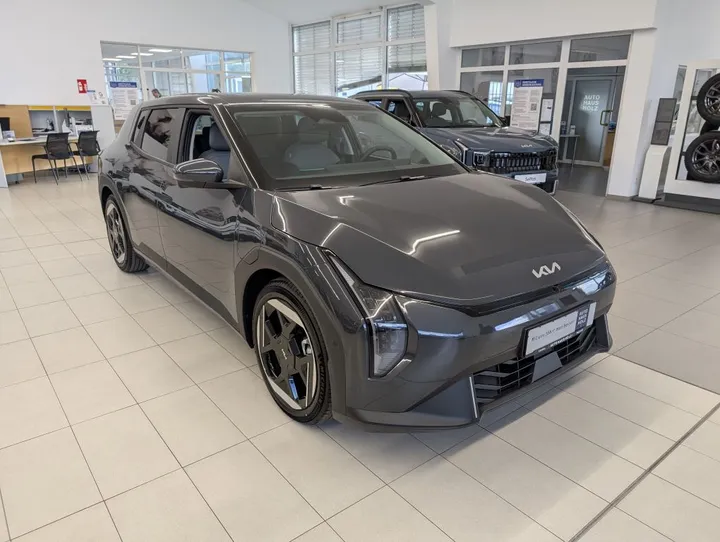 Kia EV4