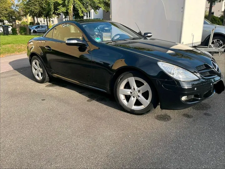 Mercedes-Benz SLK 200