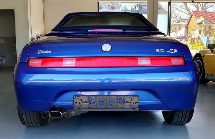Alfa Romeo Spider