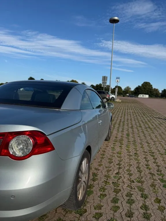 Volkswagen Eos