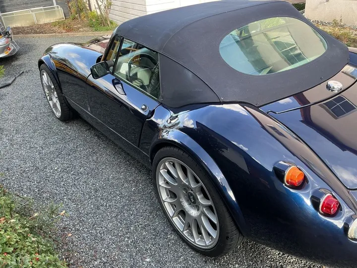 Wiesmann MF 30